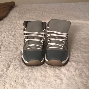 Air Jordan 11 retro cool grey